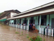 ဧရာ၀တီမြစ်ရေလျှံမှုကြောင့် စာသင်ကျောင်း (၁၀၀) ကျော် ယာယီပိတ်ထား