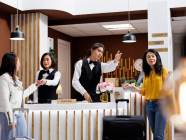 အခမဲ့ တက်ရောက်နိုင်တဲ့ Hospitality နဲ့ Customer Service သင်တန်း