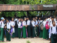 ကျောင်းများပြန်လည်ဖွင့်လှစ်ရန် ဇူလိုင်လလယ်တွင် ပြန်လည်သုံးသပ်မည်
