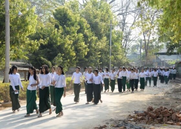 အေျခခံပညာ အထက္တန္းေက်ာင္း ပညာသင္ဆုမ်ား ေလွ်ာက္ထားႏုိင္ၿပီ