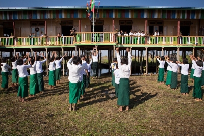 အသစ္ျပဌာန္းမည့္ Grade-2 သင္ရိုးသစ္အတြက္ ႏိုင္ငံတစ္၀န္းရွိ မူလတန္းျပ ဆရာ၊ ဆရာမမ်ားကို သင္တန္းပို႔ခ်ေပးမည္